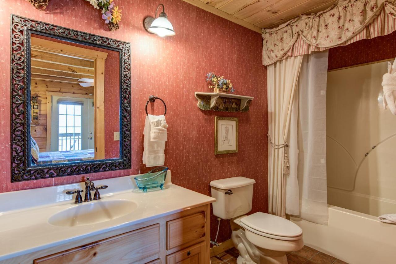 Lazy Cub Lodge Pigeon Forge Luaran gambar